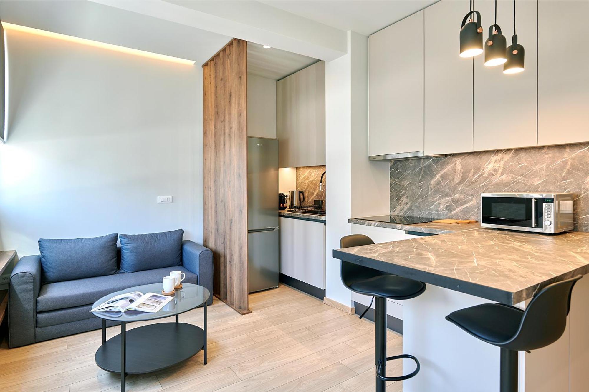 City-Center Apartment In Vibrant Monastiraki, Athens Ngoại thất bức ảnh